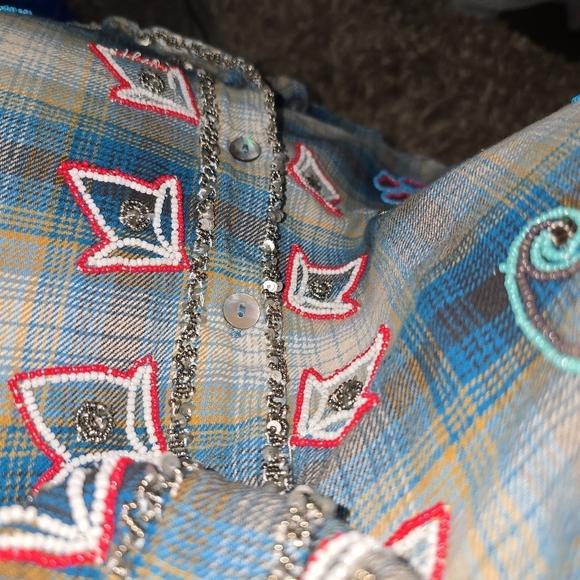 MISS ME VINTAGE BEADED SEQUIN PLAID FLANNEL Western SHIRT Size Medium - Picture 2 of 10